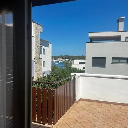 Klara Apartmán